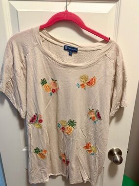 Democracy Cream Tee with Colorful Fruit Embroidery